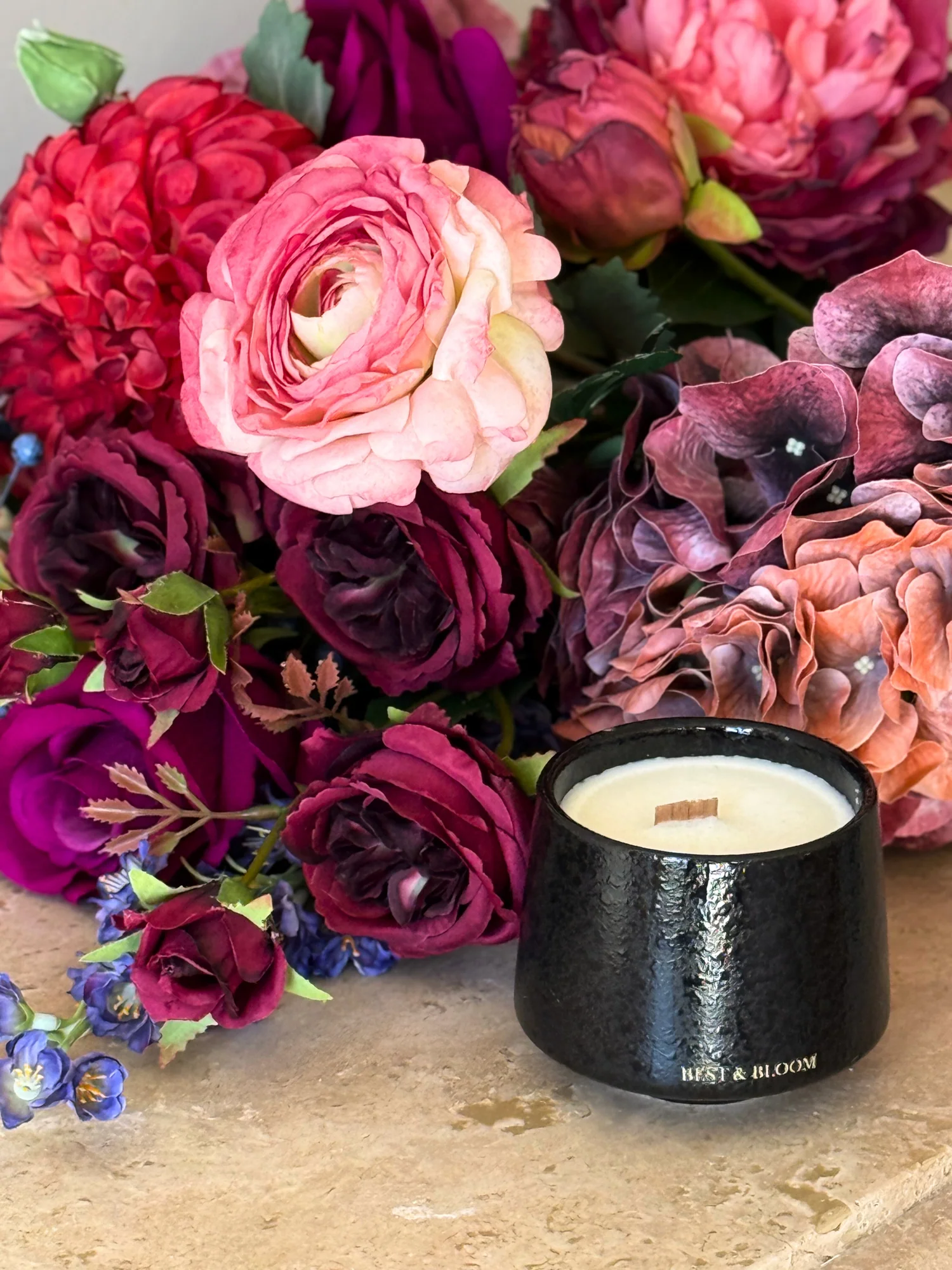 Best & Bloom candle — supporting product detail
