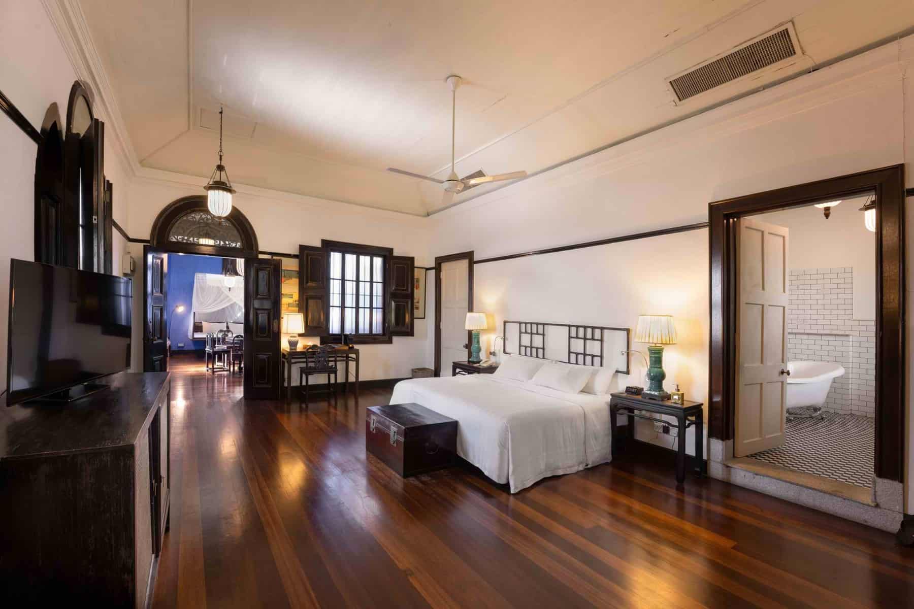 The Han Yantai suite at the Cheong Fatt Tze Mansion, with traditional Chinese furniture