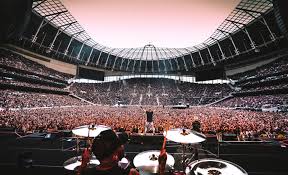 Concert at Tottenham Hotspur Stadium with packed crowd