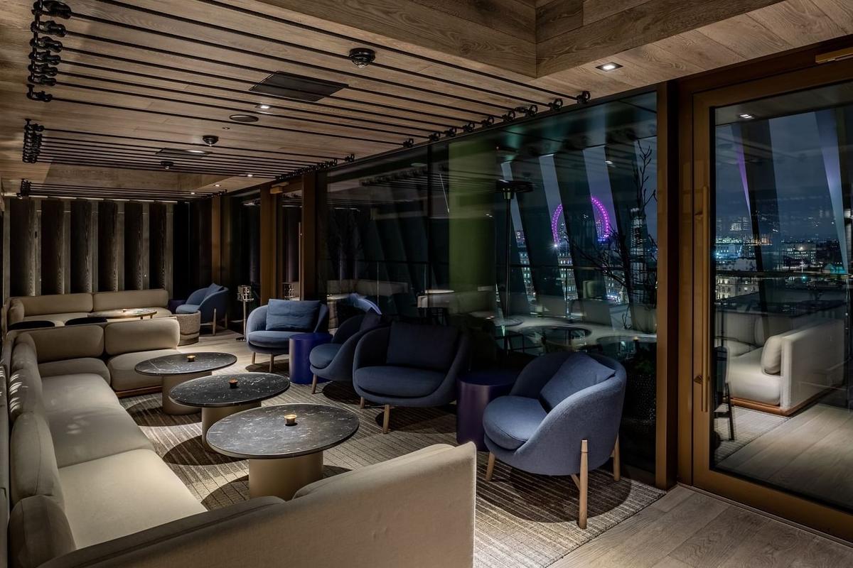 8 at The Londoner — rooftop bar above Leicester Square