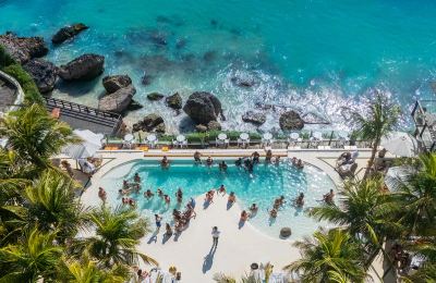 El Kabron, Uluwatu: The Clifftop That Does Everything