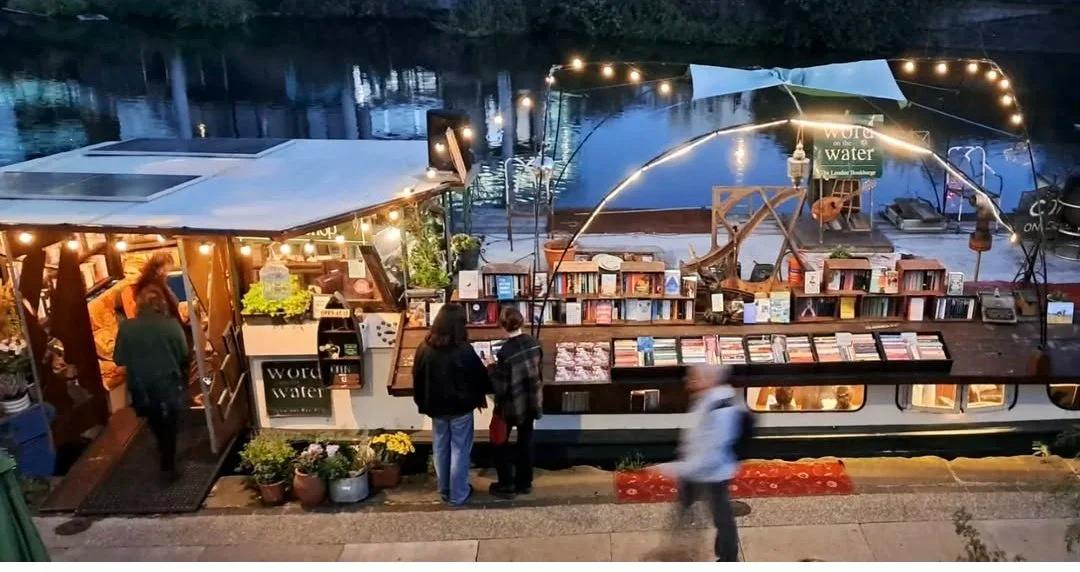 Word on the Water — floating bookshop on Regent's Canal
